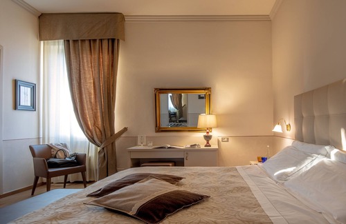 Crocifissa di Rosa Hotel | Relax at Hotel Ambasciatori: 4-Star Spa & Family-Friendly