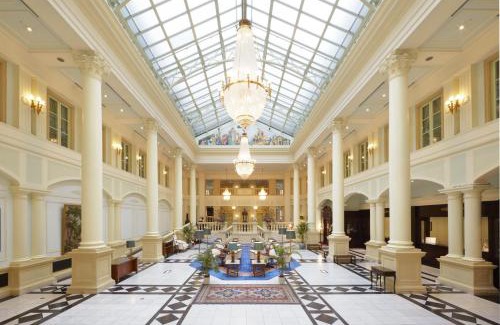 Sasebo Hotel | Elegant Hotel Amsterdam Huis Ten Bosch: Guest Rated 8.5/10