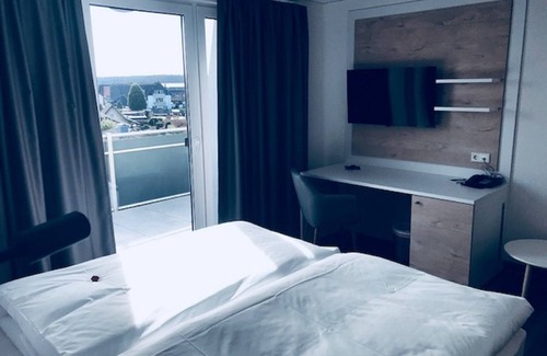 Alpen Hotel | Top-Rated Hotel an der Burgschänke: Family-Friendly Retreat