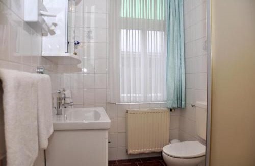 Meiningen Hotel | Comfortable Stay at Hotel An der Kapelle with Pool & Dining