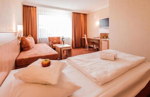 Buxtehude Hotel | Pet-Friendly Hotel an der Linah garni with Breakfast & More