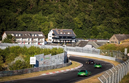 Adenau Apartment | Cozy Hotel an der Nordschleife with Family-Friendly Amenities