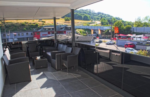 Adenau Apartment | Cozy Hotel an der Nordschleife with Family-Friendly Amenities