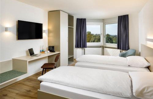 Gisikon Hotel | Pet-Friendly Hotel an der Reuss with Family Amenities