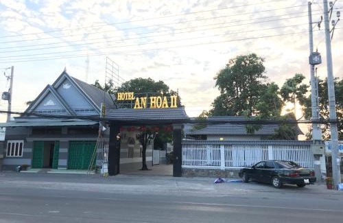 Phu My Hotel | Budget-Friendly HOTEL AN HOÀ II: Family & Wheelchair Access