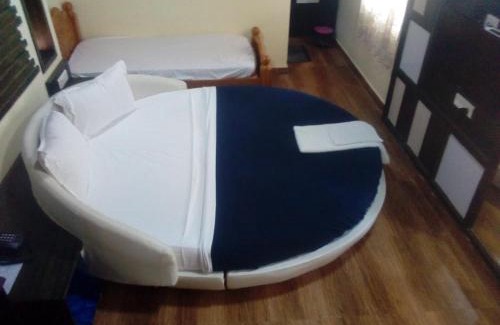 Karaikal Hotel | Budget-Friendly Hotel Anandhiram Heritage with Breakfast
