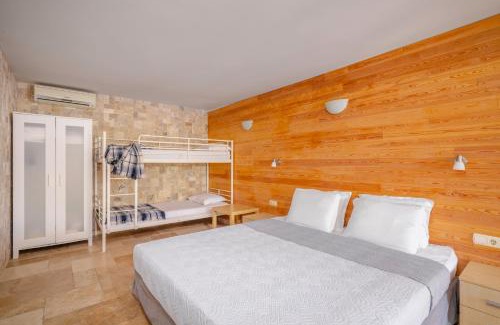 Sinemoretz Resort | Experience Comfort at Hotel Anchor with Ocean View Amenities
