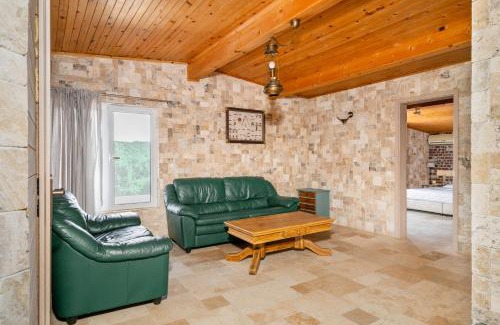 Sinemoretz Resort | Experience Comfort at Hotel Anchor with Ocean View Amenities