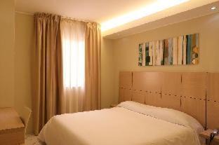 Magazzeno Hotel | Relax at Hotel Ancora: Oceanfront Family-Friendly Retreat