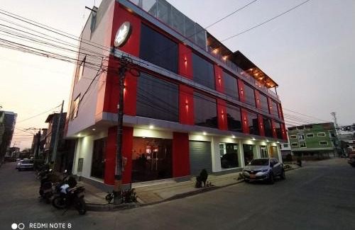 Apartado Hotel | Discover Hotel Anglo: Family-Friendly with Hot Tub & Breakfast