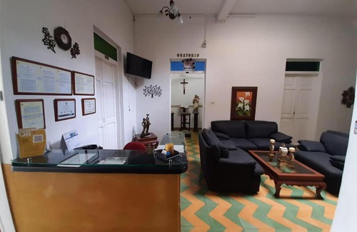Puerto Berrio Hotel | Family-Friendly Retreat at Hotel Anita with Top Guest Ratings