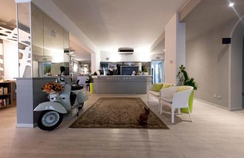 Lido di Jesolo Hotel | Discover Hotel Anny: Oceanfront with Pet-Friendly Amenities