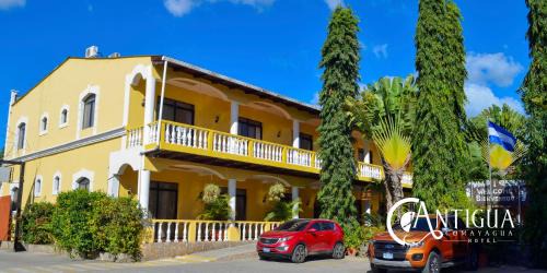 Comayagua Hotel | Comfortable Stays at Hotel Antigua Comayagua with Pool & Breakfast