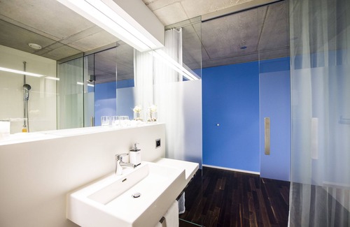 Rotkreuz Hotel | Experience Hotel APART: Urban Design with Spa & Dining