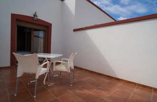 San Jose Hotel | Pet-Friendly Retreat at Hotel-Apartamento Carolina y Vanessa