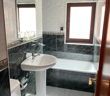 Onis Hotel | Inviting Stay at Apartamentos Peña Santa with Pool & Dining