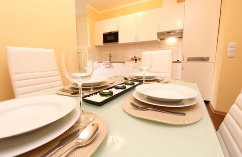 Penzing Hotel | Comfortable Stay at Hotel & Apartments Klimt with Spa Access