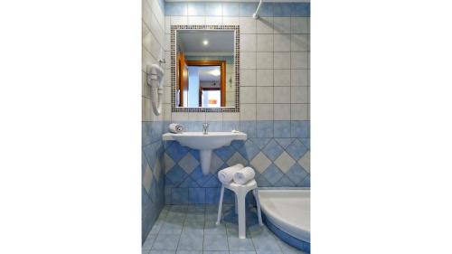 Kato Gatzea Apartment | Top-Rated Hotel Apartments Sikia with Oceanfront Views