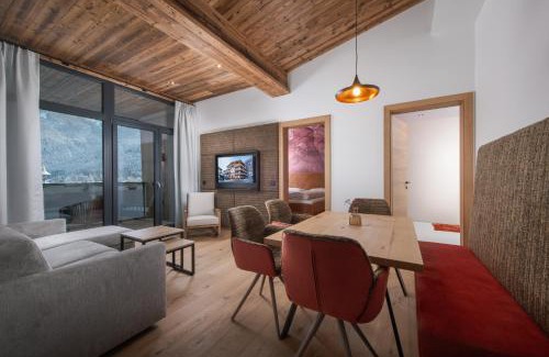 Waidring Hotel | Experience Oceanfront Bliss at Hotel Heigenhauser Superior