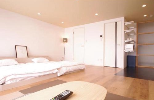 Korinbo Apartment | Relaxing Getaway at HOTEL APT SESELA with Hot Tub