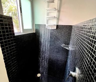 Puerto Escondido Hotel | Unwind at Hotel Aqualuna with Pool & Hot Tub Amenities