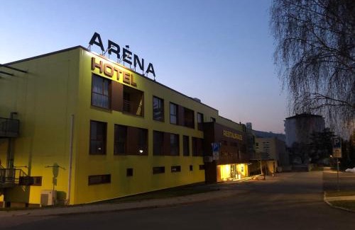 Brumov-Bylnice Hotel | Explore Hotel Aréna: Family-Friendly with Pool & Breakfast