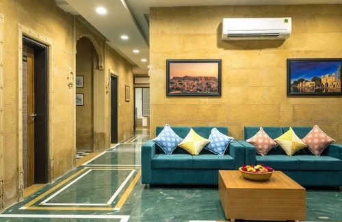 Jaisalmer Hotel | Discover Hotel Aradhya Jaisalmer: Family-Friendly Retreat
