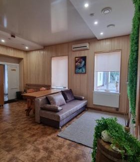 Cherkasy Hotel | Discover Hotel Aragvi: Family-Friendly with Hot Tub & Breakfast