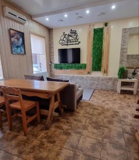 Cherkasy Hotel | Discover Hotel Aragvi: Family-Friendly with Hot Tub & Breakfast