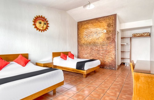 Tonala Hotel | Budget-Friendly Hotel Arana with Spa and Breakfast Options