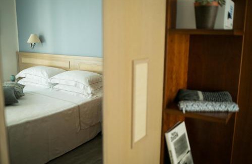 Diano Marina Hotel | Serene Hotel Arc En Ciel: 4-Star Beachfront Getaway