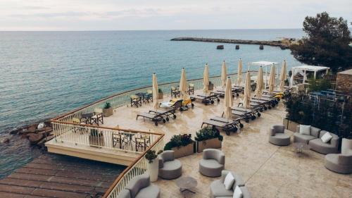 Diano Marina Hotel | Serene Hotel Arc En Ciel: 4-Star Beachfront Getaway