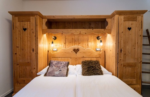 Pellizzano Hotel | Discover Hotel Arcangelo: Family-Friendly Getaway with Spa