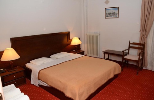 Milea Hotel | Cozy Hotel Archontiko: Family-Friendly with Breakfast Included