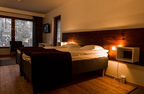 Rukatunturi Hotel | Cozy Hotel Arctic Zone: Family-Friendly with Pool & Dining