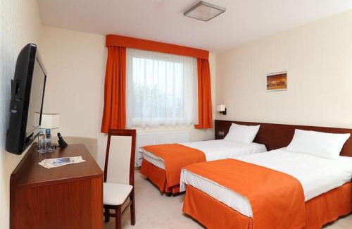 Letnica Hotel | Pet-Friendly Hotel Arena Expo with Great Amenities