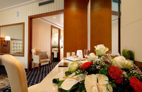 Campodarsego Hotel | Discover Comfort at Hotel Ariston: 4-Star Family Retreat