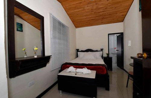 Tunja Hotel | Discover Hotel Aroma del Bosque: Family-Friendly Retreat