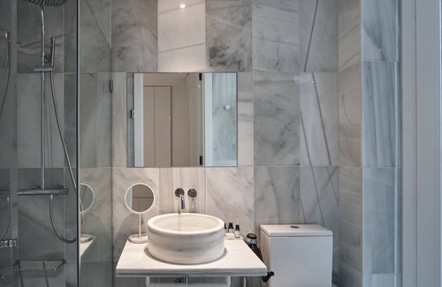 Platja d'Aro Hotel | Elegant Hotel Aromar: 4-Star Retreat with Pool & Spa