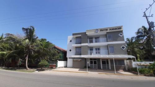 Santa Veronica Hotel | Discover HOTEL ARRECIFE: Family-Friendly with Ocean Views