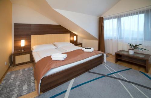 Pisek Hotel | Stylish Hotel Art: Pet Friendly & Family-Friendly Retreat