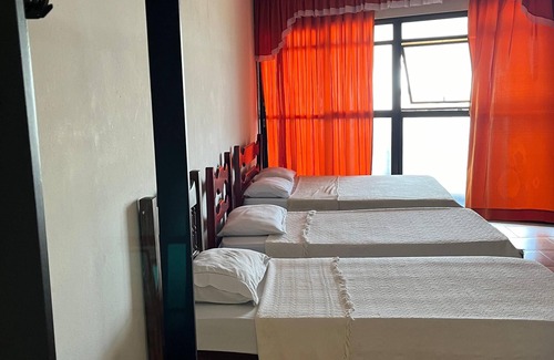 Barra do Itapemirim Hotel | Budget-Friendly Hotel Art Final with Family Breakfast