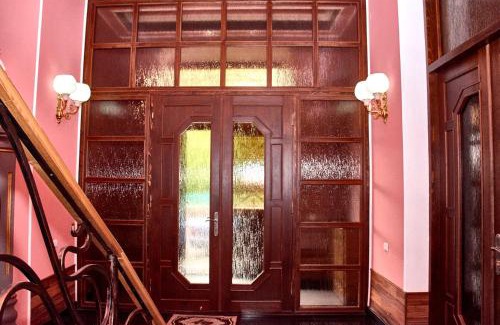 Akhalkalaki Hotel | Pet-Friendly Hotel Art-Seg with Breakfast & Child Amenities