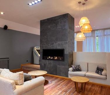 Centro Hotel | Enjoy Family-Friendly Stays at Hotel Aspen Ski