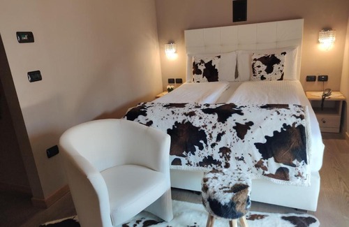 Fiera di Primiero Hotel | Experience Comfort at Hotel Astoria with Ocean Views