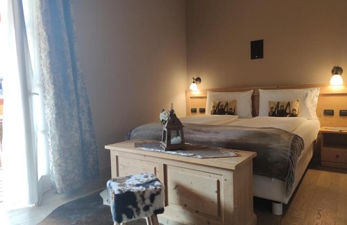 Fiera di Primiero Hotel | Experience Comfort at Hotel Astoria with Ocean Views