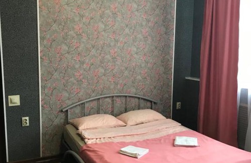 Sovetsky City District Hotel | Discover Hotel Astra: Pet-Friendly Stay with Breakfast Included
