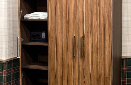 Tikhvin Hotel | Perfect Getaway at Hotel Astral Complex A with Pool & Hot Tub