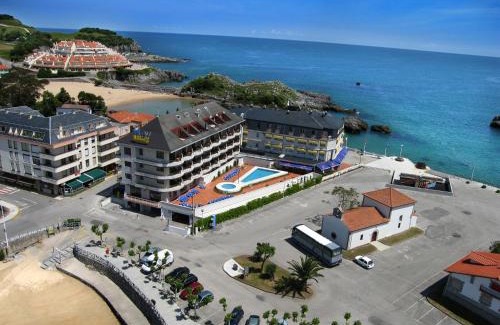 Isla Hotel | Hotel Astuy: Oceanfront Stay with Pool & Family-Friendly Perks