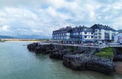 Isla Hotel | Hotel Astuy: Oceanfront Stay with Pool & Family-Friendly Perks